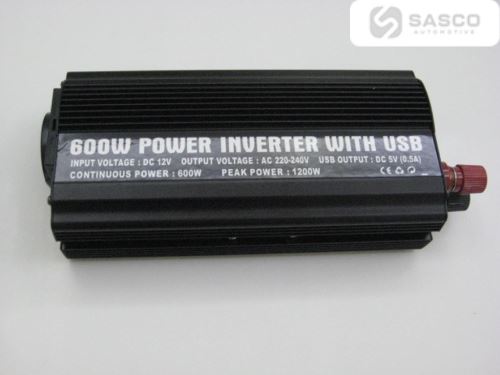 MĚNIČ NAPĚTÍ 12V/220V 600W