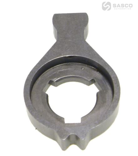 DVEŘE OVLÁDÁNÍ PŘEVODOVKY ZF 8S180 ZAD