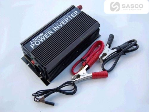 MĚNIČ NAPĚTÍ 12V/220V 1200W